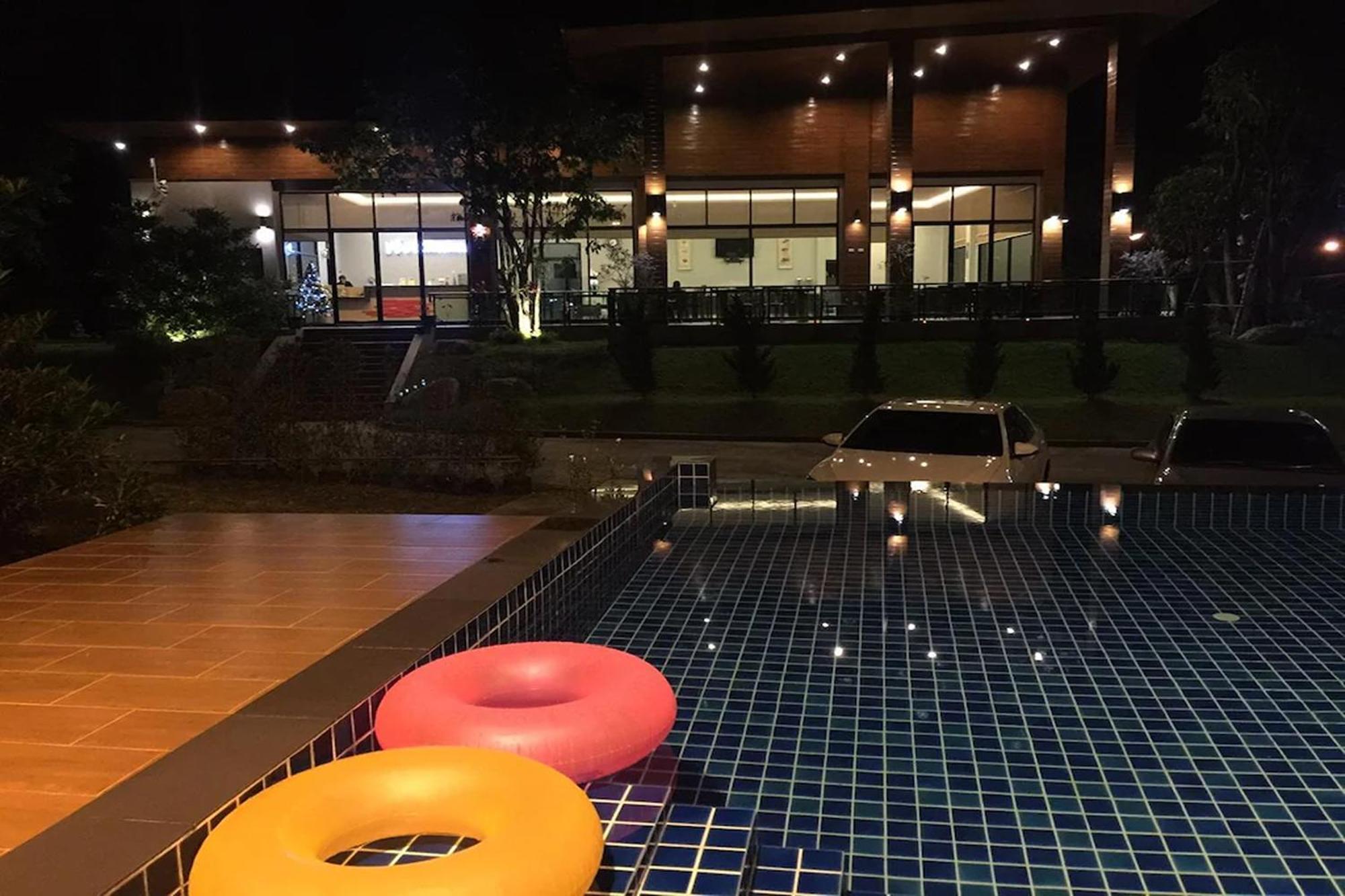 Nutchana Hill Boutique Hotel ハートヤイ エクステリア 写真