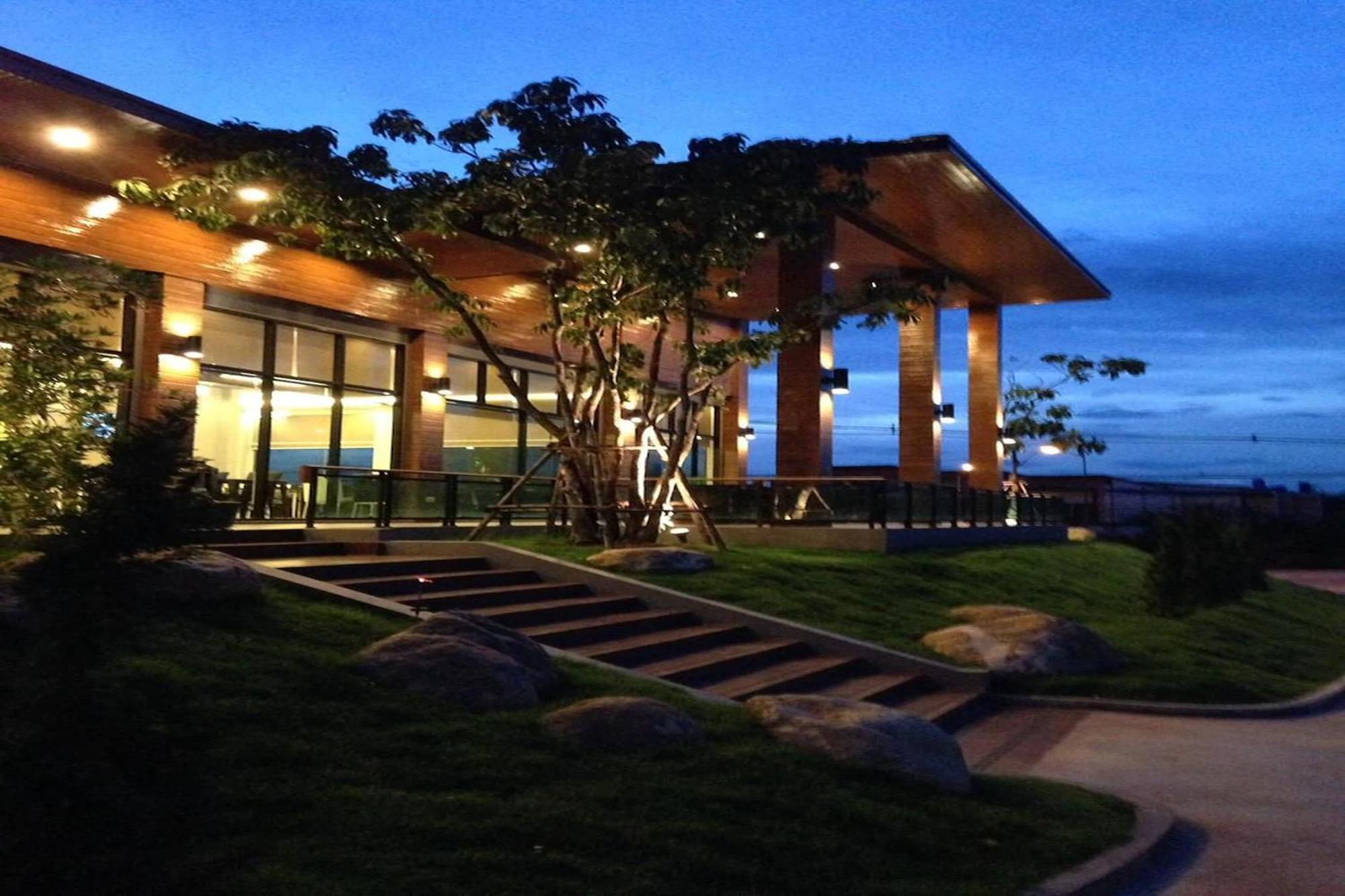 Nutchana Hill Boutique Hotel ハートヤイ エクステリア 写真