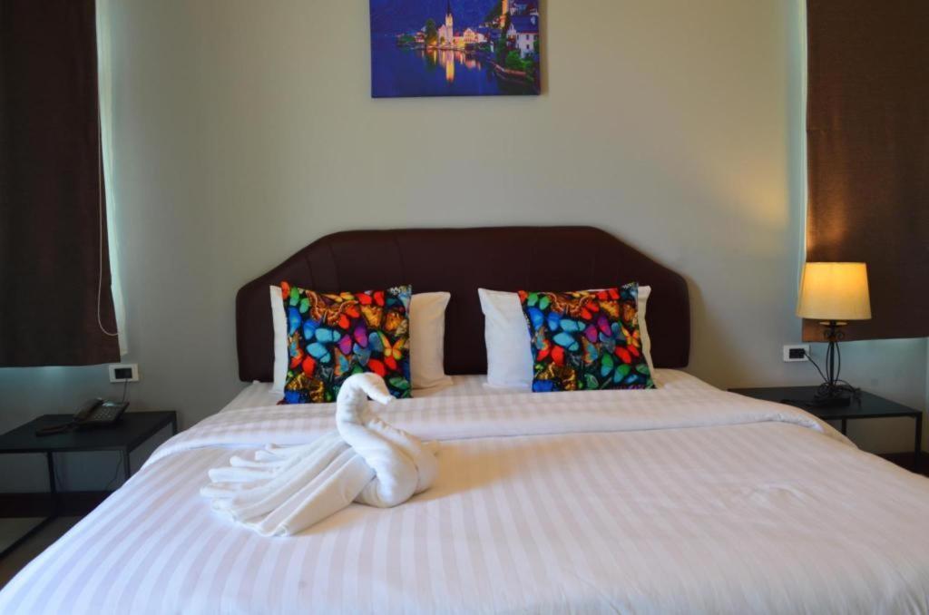 Nutchana Hill Boutique Hotel ハートヤイ エクステリア 写真